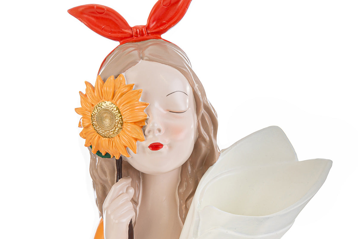 Girl Resin Vase Favor The Stars