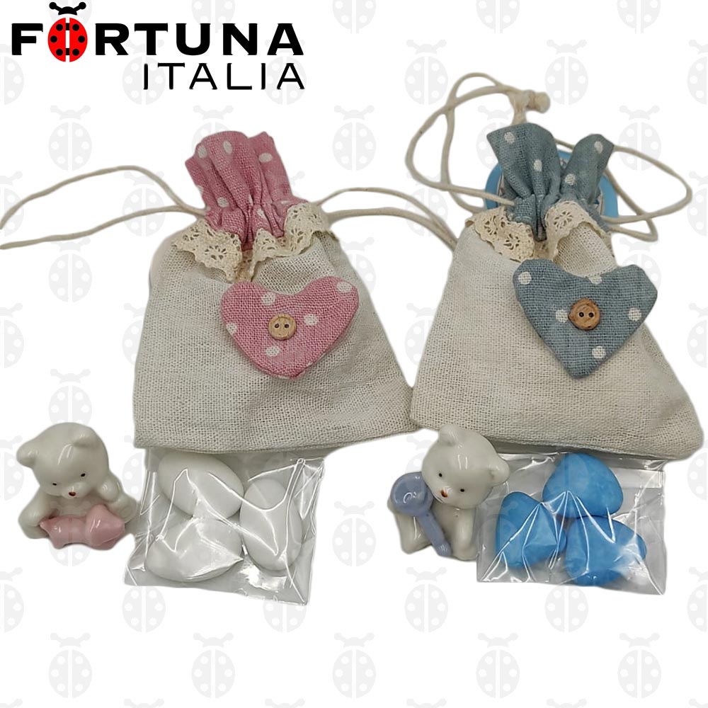 Faveur complète d’ours en peluche joyeux