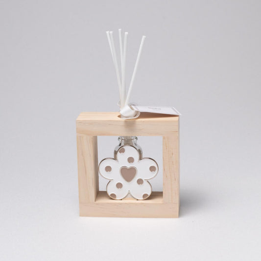 Medium White Flower Air Freshener Bomboniera Margot