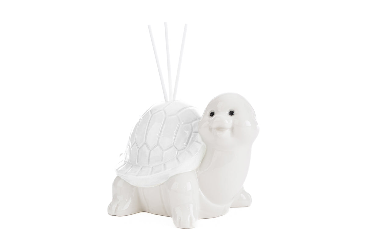 Le Stelle Porcelain White Turtle Perfumer Favor