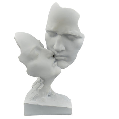 Wedding Favor Statue Couple Face Kiss
