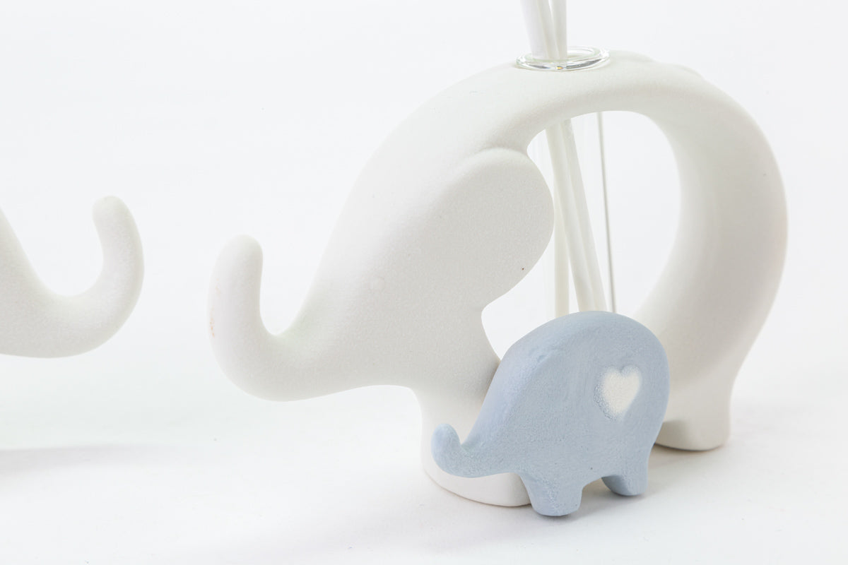 Porcelain Elephant Perfumer Favor